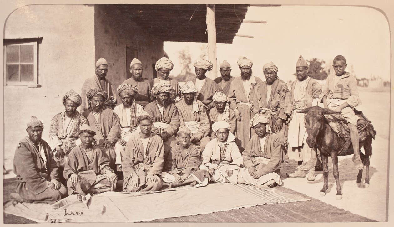 Durbar Maidan e capi di Logar, Kabul da Unknown photographer