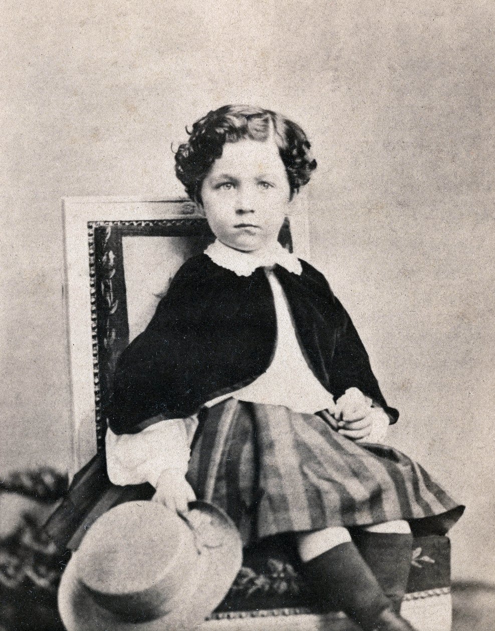 Ritratto del Principe Imperiale Eugenio Luigi Napoleone Bonaparte (1856-1879), figlio di Napoleone III. Fotografia anonima scattata a Fontainebleau nel giugno 1860 da Unknown photographer
