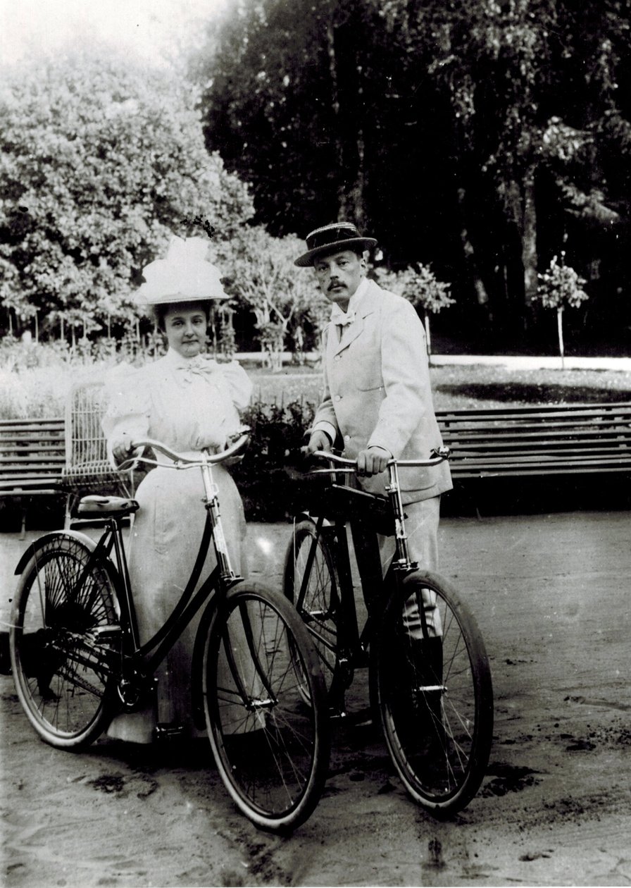 Vladimir Dmitrievich Nabokov (1870-1922) ed Elena Ivanovna Rukavishnikova (1876-1939) da Unknown photographer