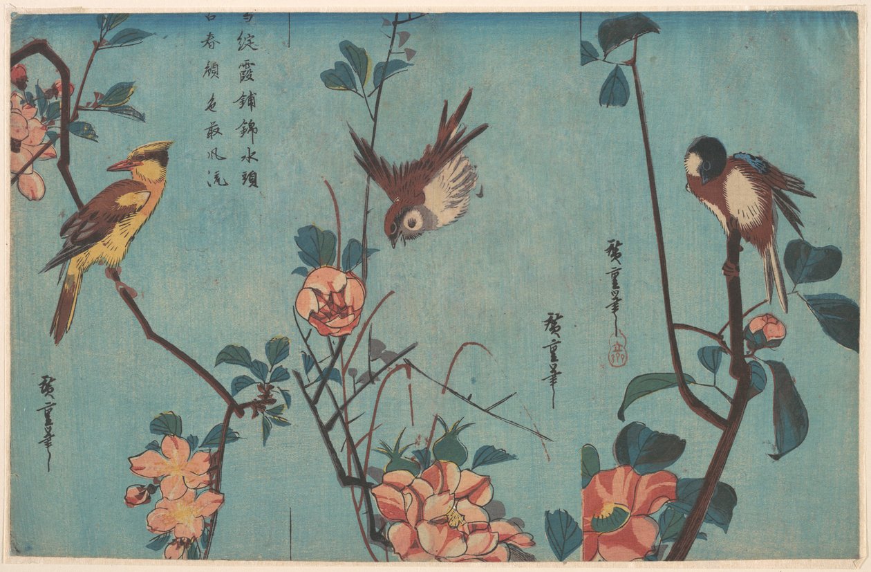 Cincia e camelie (a destra), passero e rose selvatiche (al centro) e rigogolo dal collo nero e fiori di ciliegio (a sinistra) da Utagawa Hiroshige