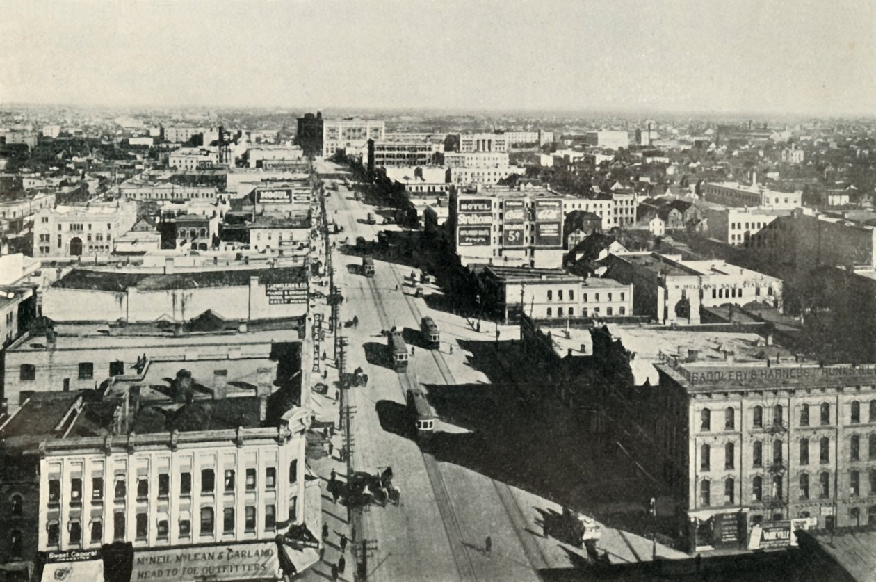 Winnipeg oggi, guardando su Main Street. - La rapida crescita del Canada moderno, c1930 da Valentine and Sons Ltd