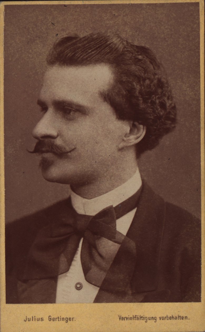Ritratto del compositore Eduard Strauss 1835-1916, 1874 da Vienna . Photo studio Julius Gertinger