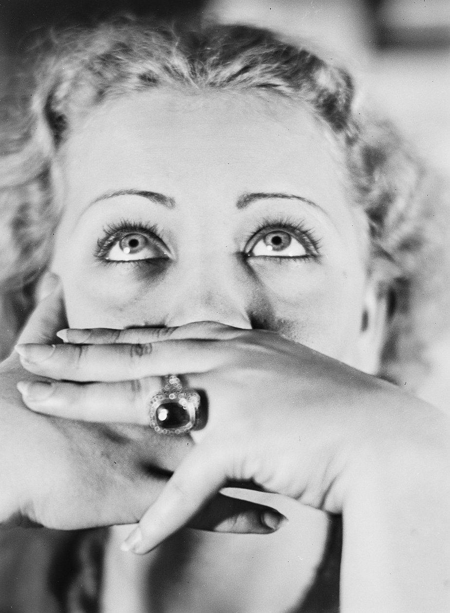 Volto femminile da Vincenzo Balocchi