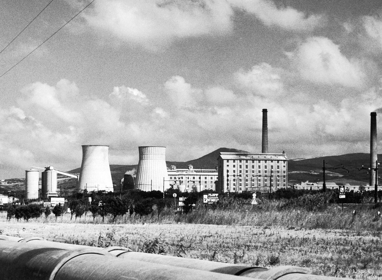 Paesaggio industriale con ciminiere da Vincenzo Balocchi