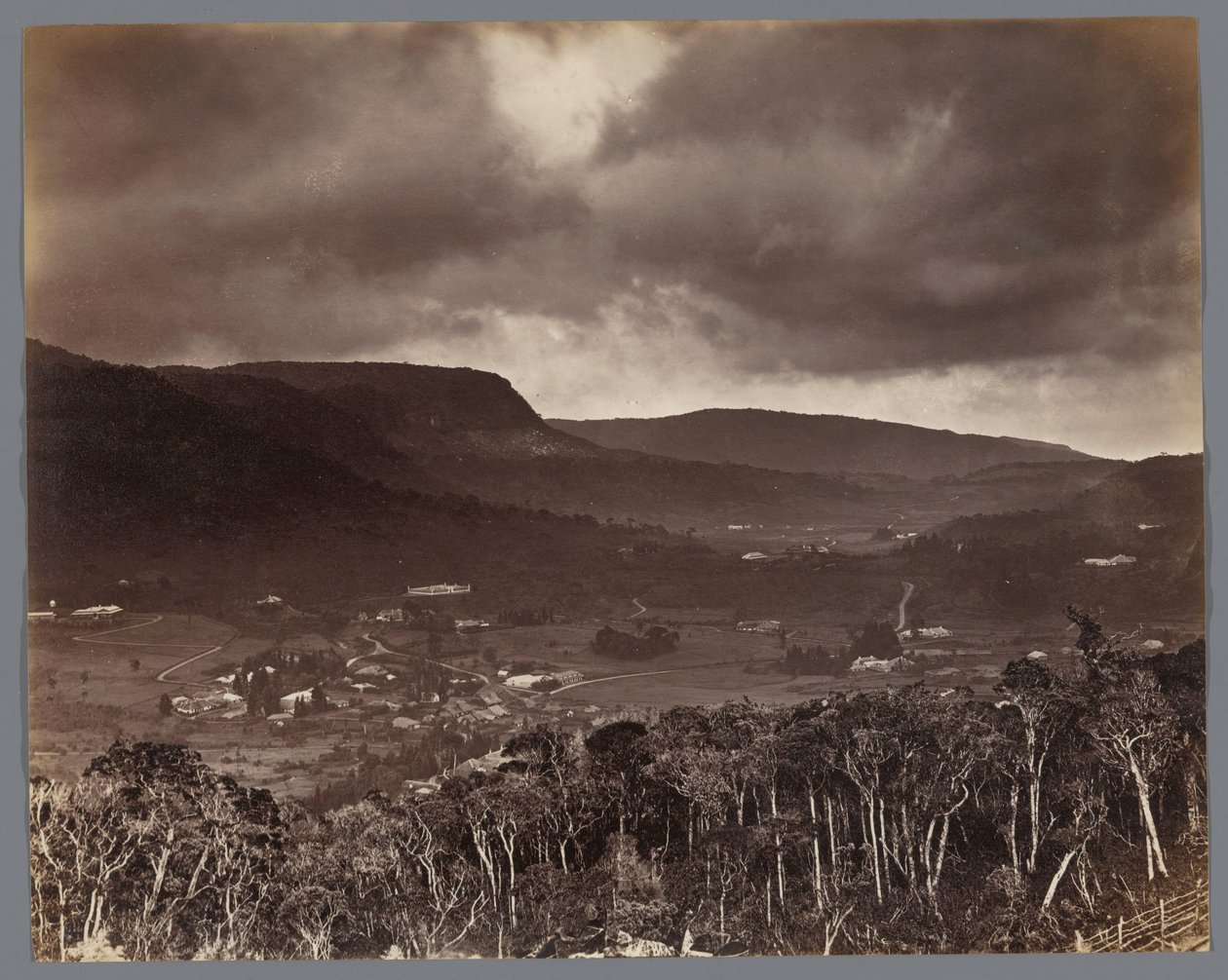 Vista di Nuwara Eliya vista dall