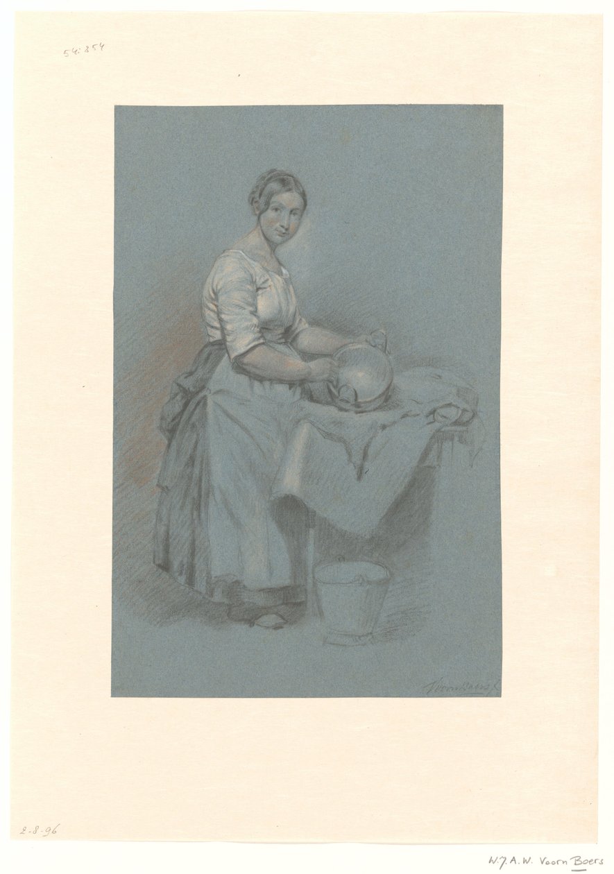 Serva in piedi accanto a un tavolo con pentola di rame da Willem Johannes Adrianus Wijnandus Voorn Boers