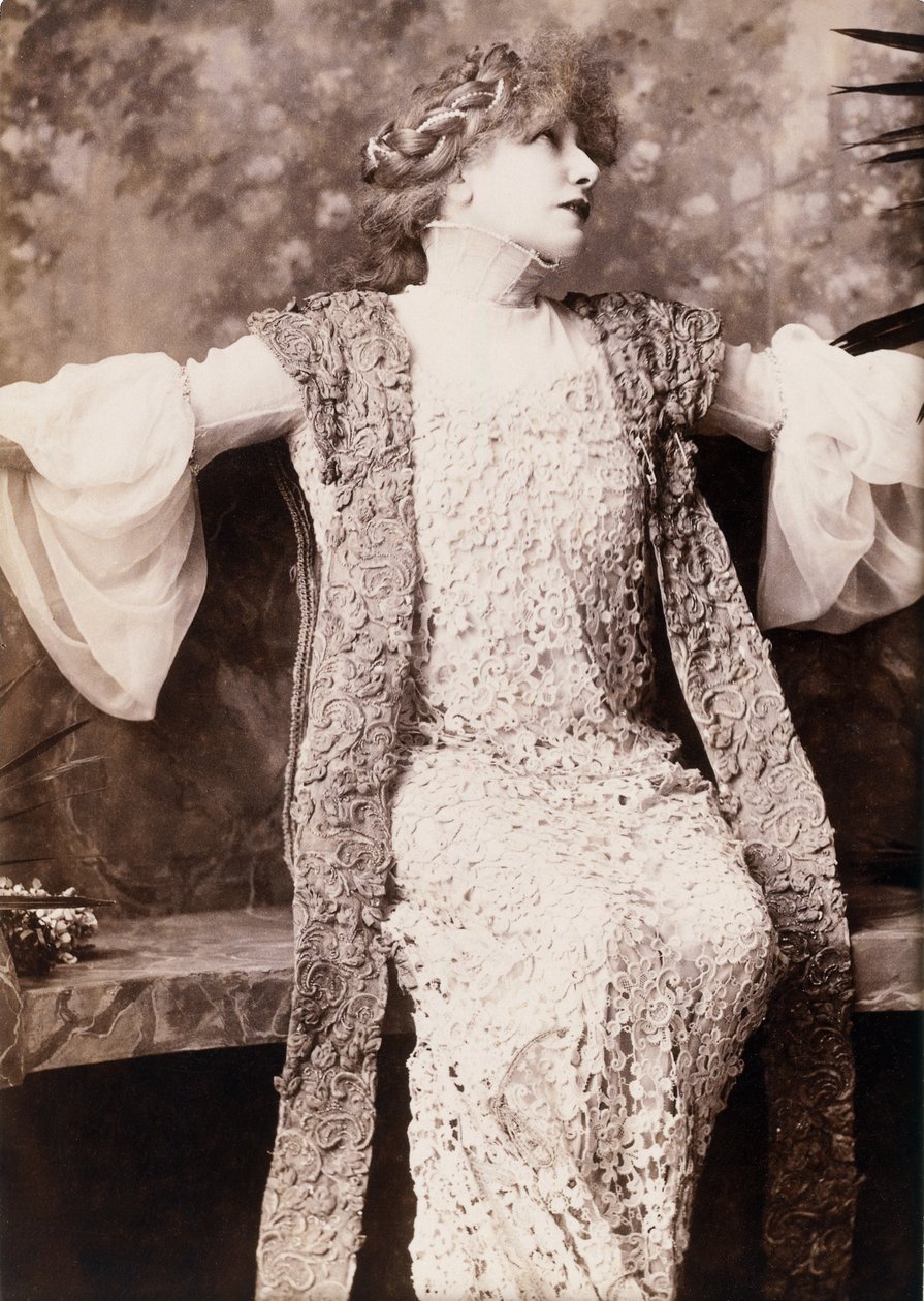 Sarah Bernhardt in Francesca da Rimini da William and Daniel Downey