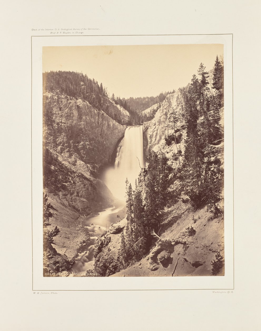 Cascate inferiori del Yellowstone, vista ravvicinata da William Henry Jackson