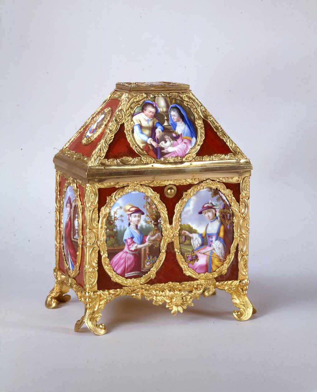Scrigno di Giorgio III contenente un orologio a verga nello stile di James Cox, c.1770 da William Hopkins Craft