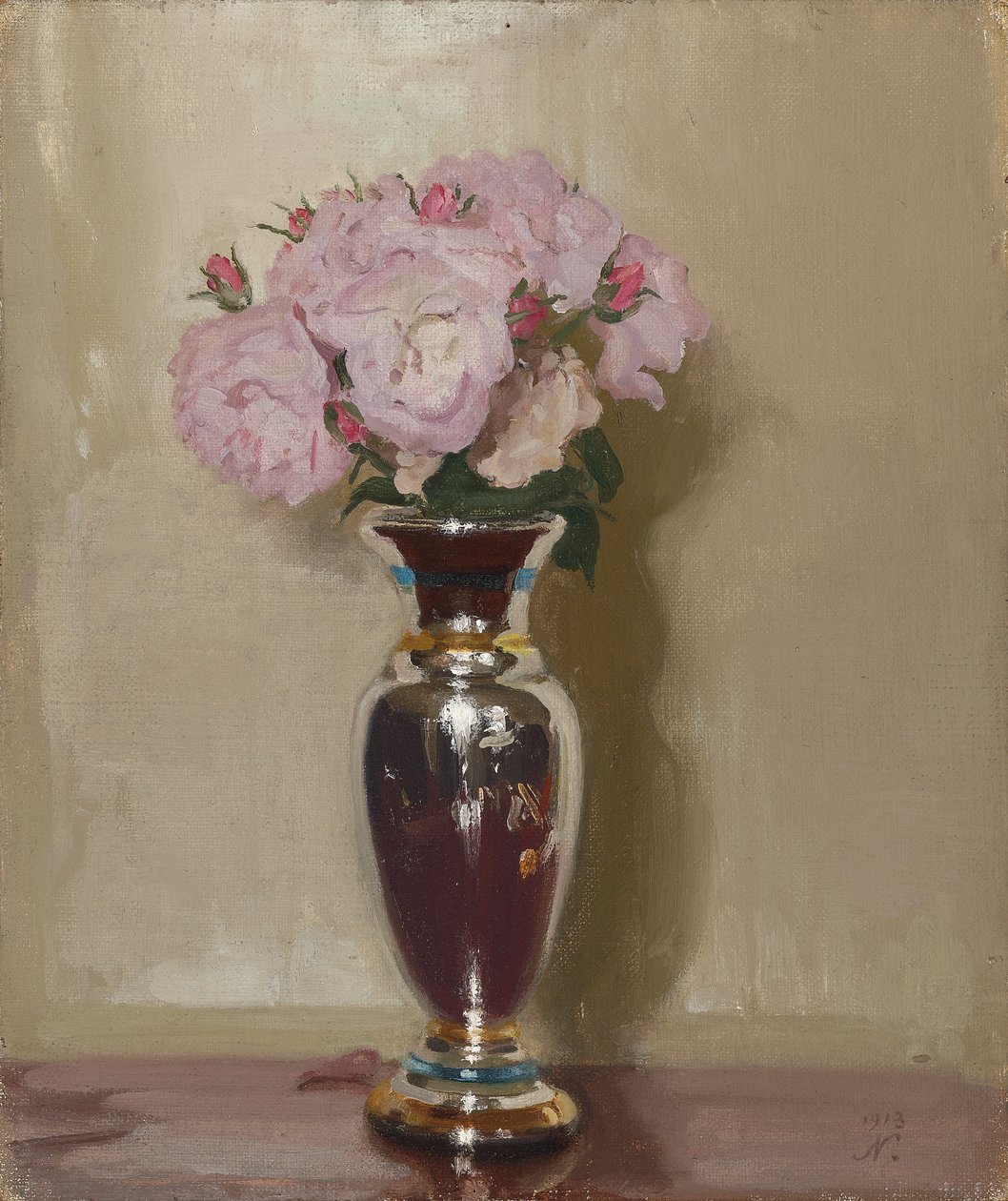Rose rosa in un vaso d