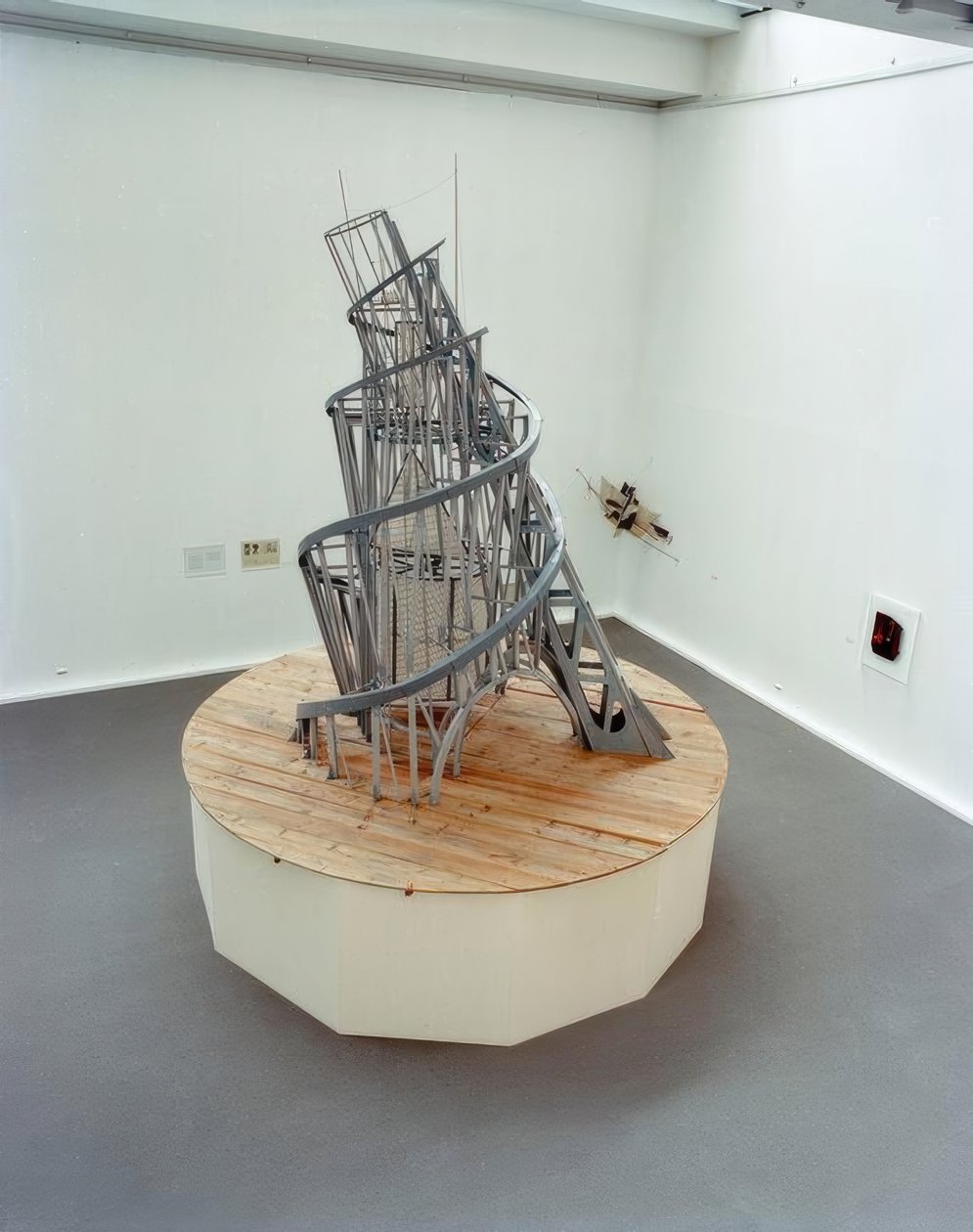 Monumento alla III Internazionale da Wladimir F. Tatlin