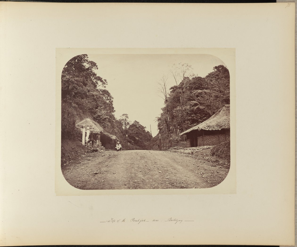 La cima del Poentjak vicino a Buitenzorg da Woodbury and Page