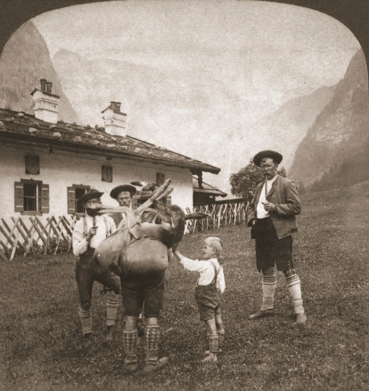 Montanari bavaresi, Germania, 1898 da Works and Sun Sculpture Studios