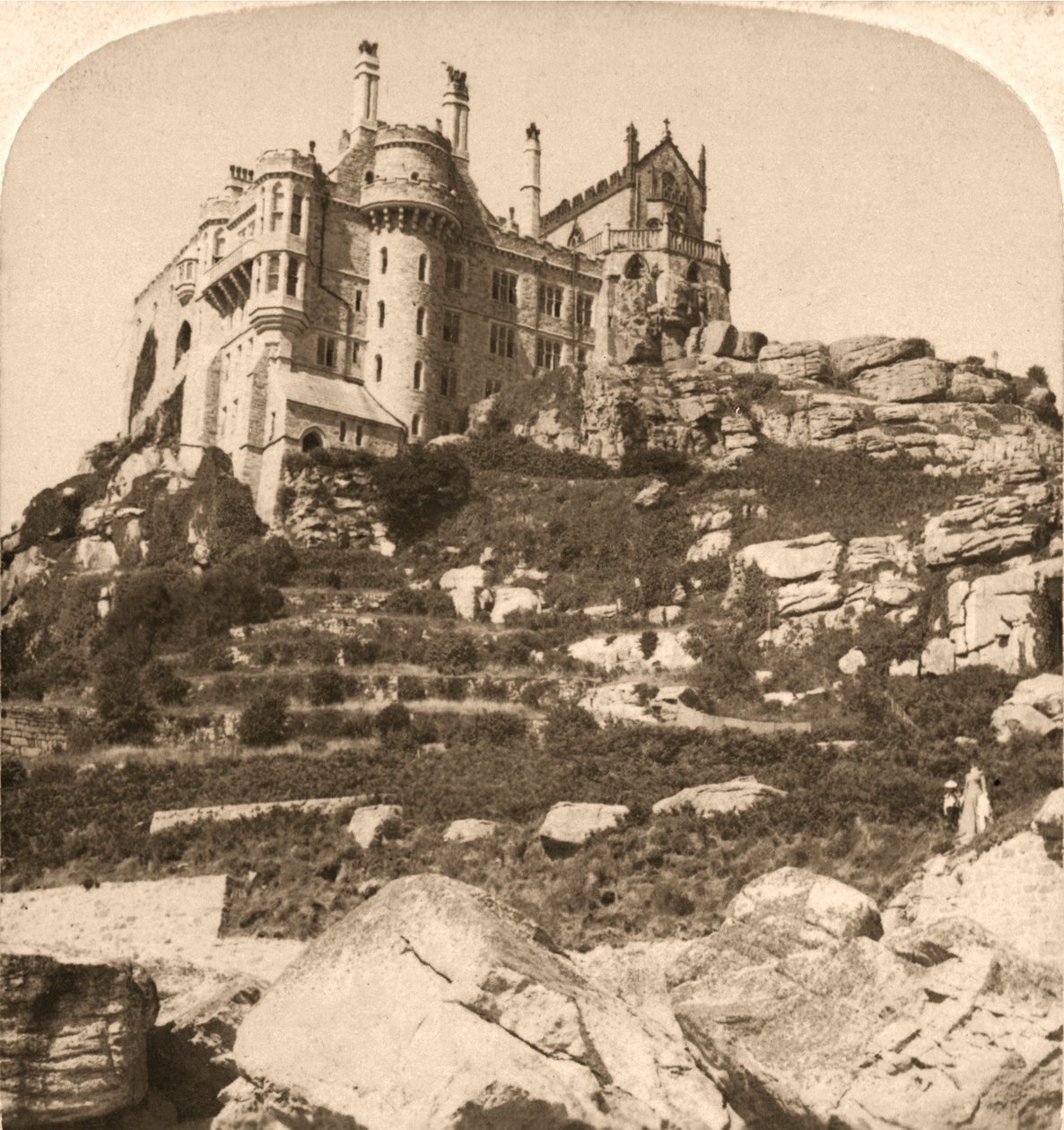Monte San Michele, Monastero Benedettino, Penzance, Cornovaglia, 1900 da Works and Sun Sculpture Studios