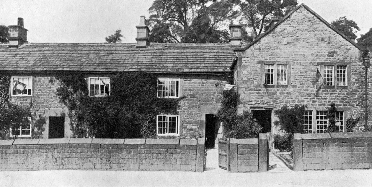 Case a Eyam, dove scoppiò la Grande Peste, Derbyshire, 1924-1926 da York and Son