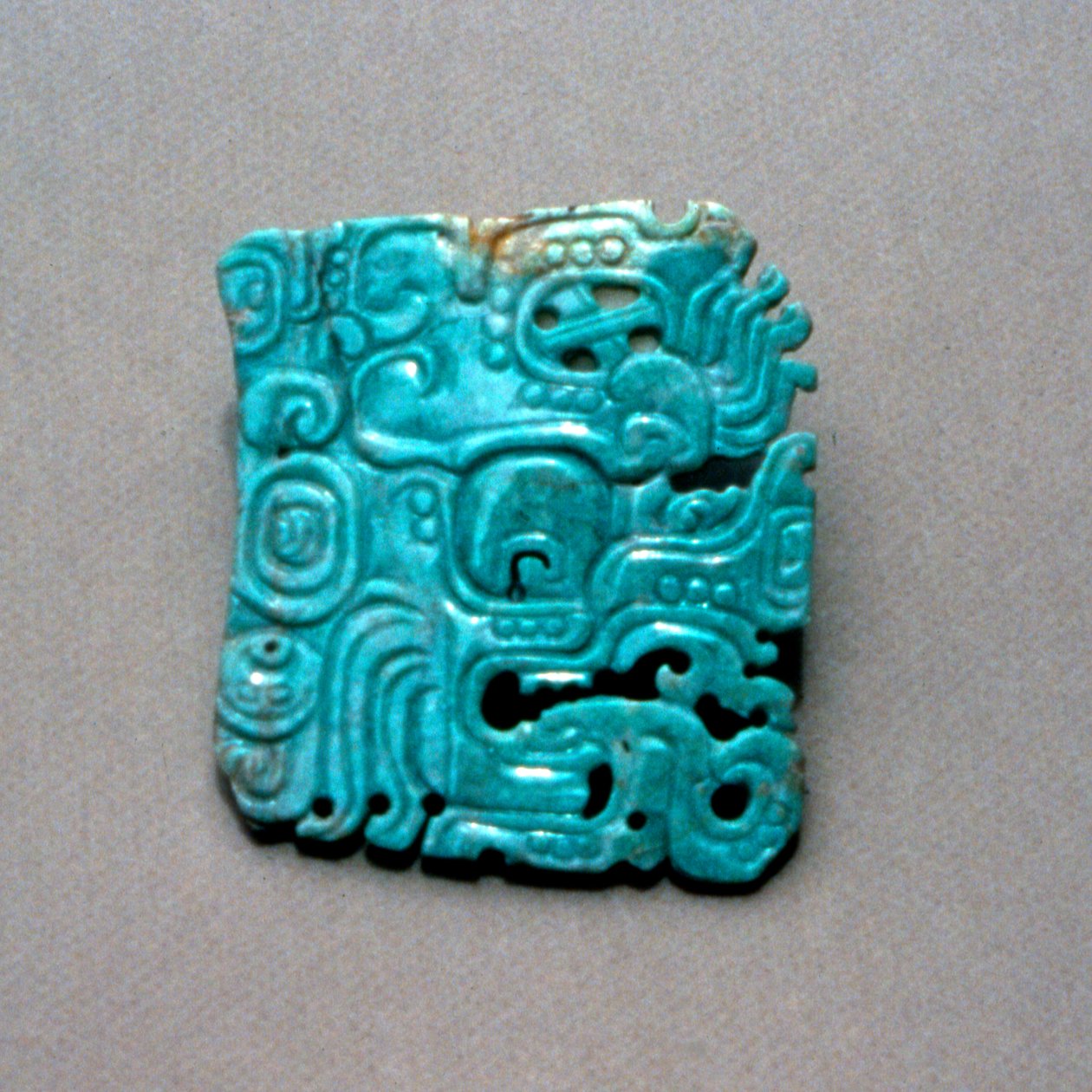 Incisione di Itzamna da una tomba a Topoxte, Peten, Guatemala, periodo classico, c.300-900 d.C. da Hippolyte Lalaise Devéria