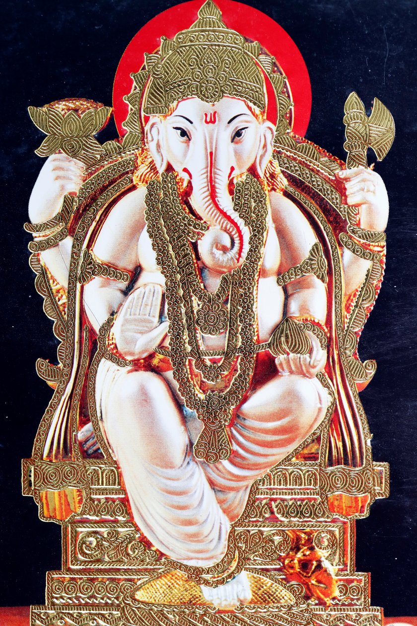 Ganesha o Ganapati: il dio indù dalla testa di elefante da . .