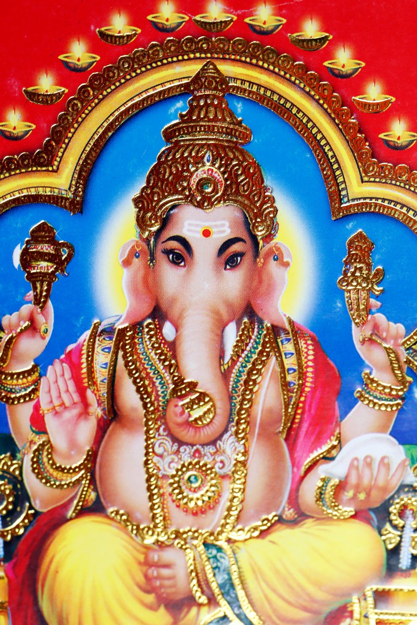 Ganesha o Ganapati: il dio indù dalla testa di elefante. da . .