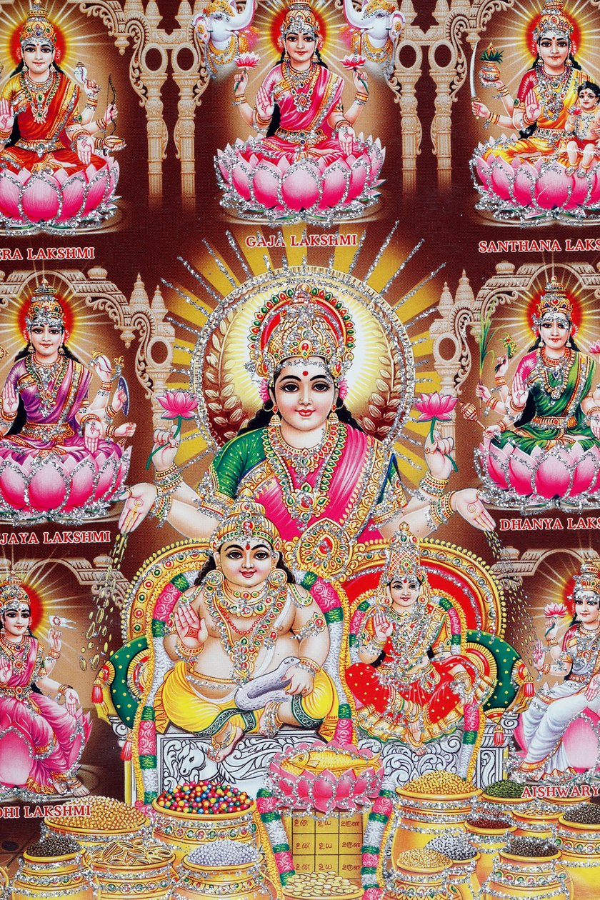 Lakshmi, la moglie di Vishnu, è la dea della prosperità, buona fortuna e bellezza da . .