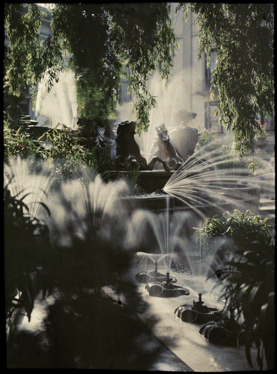 La Fontana di Nettuno, Cheltenham, c 1910 da Frederick (attr. to) Barnard