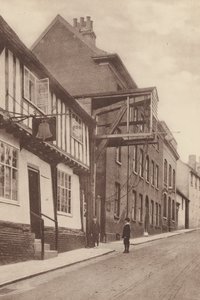 Woodbridge, Suffolk: Vecchia macchina per pesare da (after) English photographer