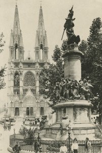 Marsiglia: Les Reformes e il Monumento dei Mobili da (after) French Photographer