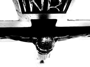 INRI1