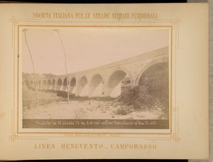 Viadotto in 14 arcate di metri 8.00 sul vallone Fascoluccio al chilometro 75 + 467 da Achille Mauri