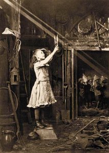 Ragazza che taglia un raggio di sole da Adam Diston