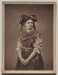 Giovane Donna Alsaziana