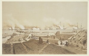 Bombardamento di Kil-Bouroun alla foce del fiume Dnieper da parte della flotta francese, da Nos Souvenirs de Kil-Bouroun pendant l