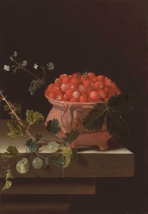 Natura morta con vaso di fragole e rametto di uva spina