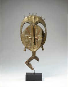 Mbulu Ngulu, Figura Reliquiaria Kota