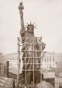 Assemblaggio della Statua della Libertà, Parigi da Albert Fernique