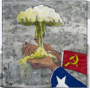 Rappresentazione allegorica della guerra fredda come mani americane e sovietiche che tengono la nube atomica. Illustrazione di Alessandro Lonati