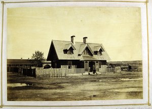 Casa del colonnello Bullock, commerciante indiano, Fort Laramie, 1868 da Alexander Gardner