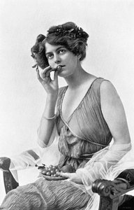 Irene Warren da Alfred Ellis and Walery