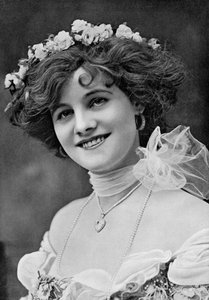 Miss Gertie Millar 1879-1952, attrice, 1902-1903