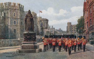 Statua di Vittoria, Castle Approach, Windsor da Alfred Robert Quinton