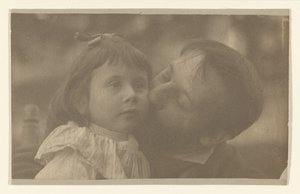 [Lou Schramm e sua figlia]