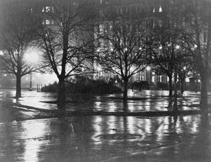 Riflessioni, notte, New York, c.1898