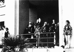 Villa Rosa Maltoni Mussolini: visita ufficiale di Vittorio Emanuele III da Fratelli Alinari
