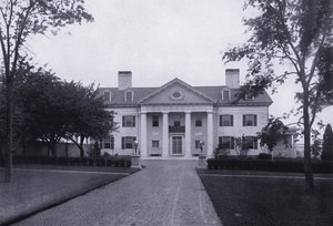 Charles A Platt: Villasera, Elevazione Est da American Photographer (after)