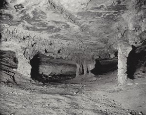La Camera Nuziale, Mammoth Cave, Kentucky (foto in b/n) da American Photographer (after)