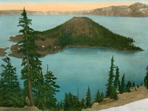 Isola del Mago, Crater Lake