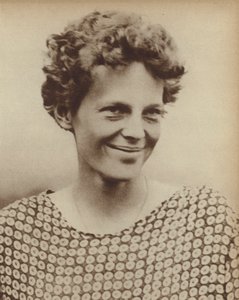 Amelia Earhart da American Photographer