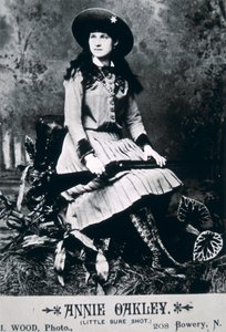 Annie Oakley da American Photographer