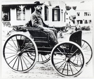 Prima automobile americana, progettata e costruita da Charles e Frank Duryea da American Photographer