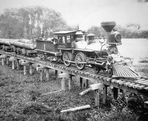 Treno merci, Coss County, Oregon, c.1880 da American Photographer