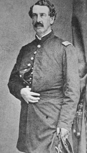 Generale Abner Doubleday (foto in b/n) da American Photographer